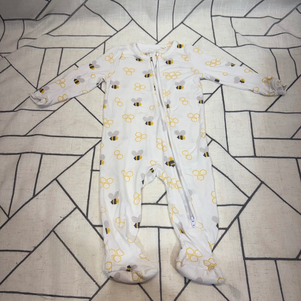 Angel Dear Footie Sleeper 3-6M White Bumble Bee Honeycomb Bamboo Viscose Zip Up